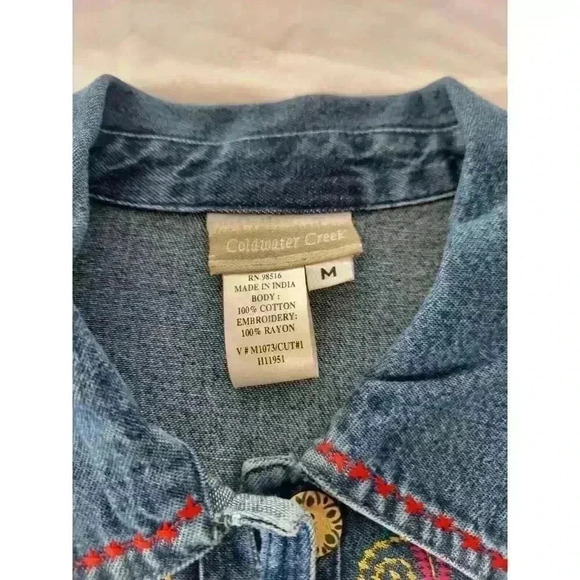 Coldwater Creek Denim Jacket Large Embroidered Flowers Cotton MEDIUM - Picture 4 of 7